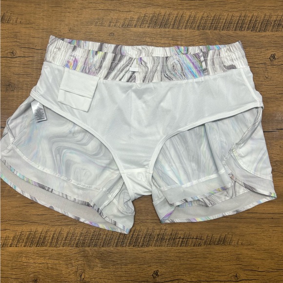 Athleta Mesh Racer Run Short in the "Iridescent Marble Glitch Rainbow" M - Picture 10 of 15